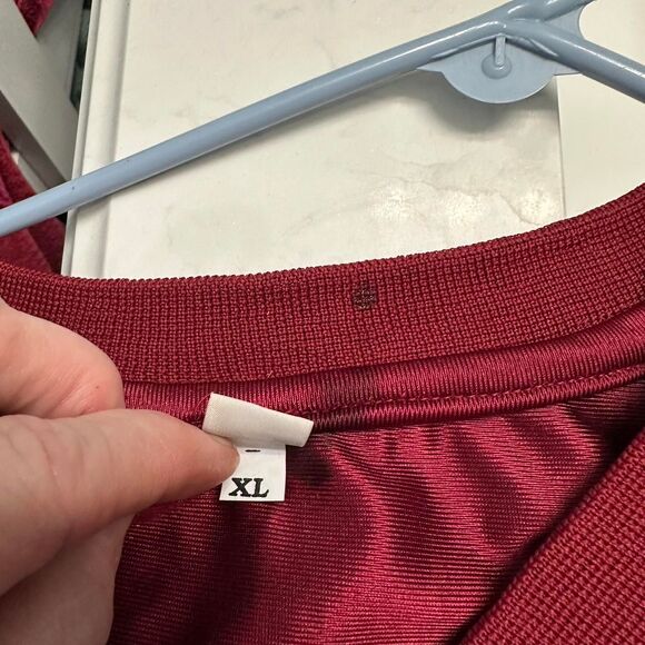 Nfl Men's Burgundy and White Shirt,  X Large - Picture 5 of 9